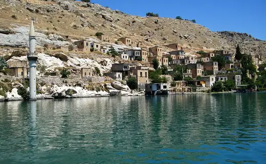 Halfeti